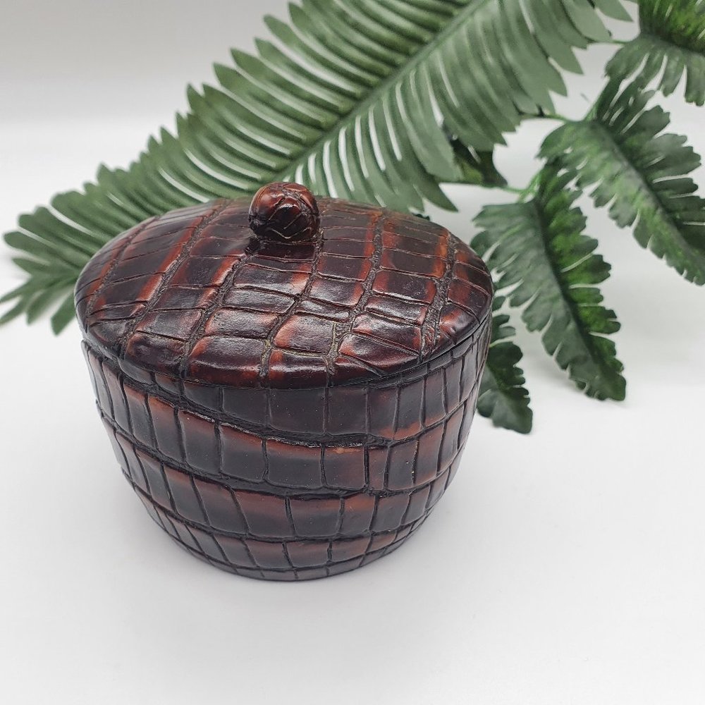 Vintage Mahogany (?) Wooden Trinket Box